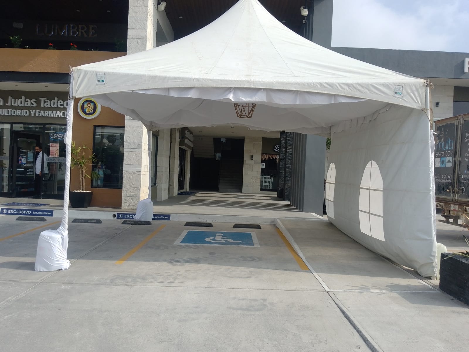 Carpa de acceso Multi Eventos