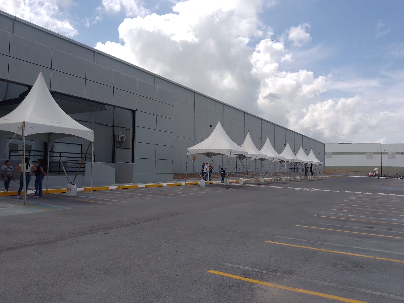 Fila de pagodas para exhibición